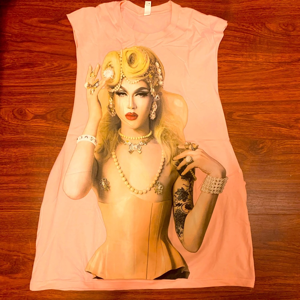 Pearl pink muscle tank
